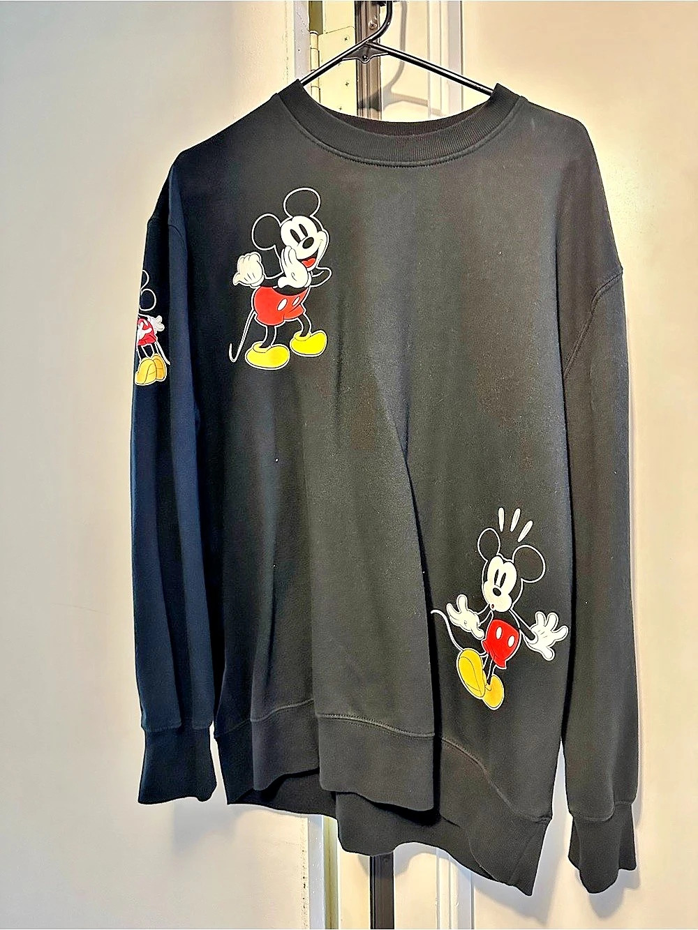 Mickey Mouse Graphic Sweatshirt in Black Like New